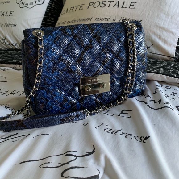 Michael Kors Sloan electric blue embossed leather - Picture 3 of 8